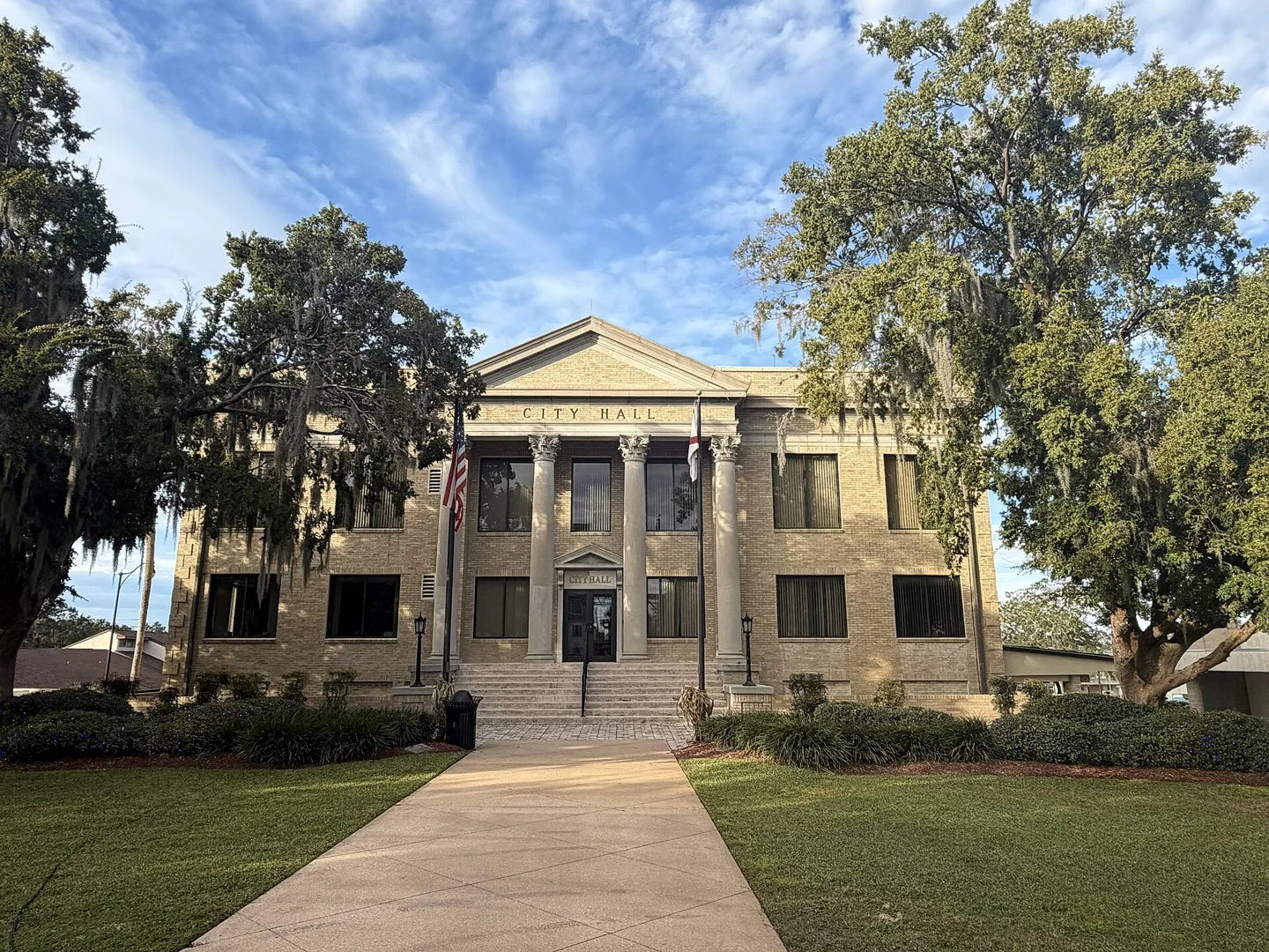 Leesburg city hall leesburg florida