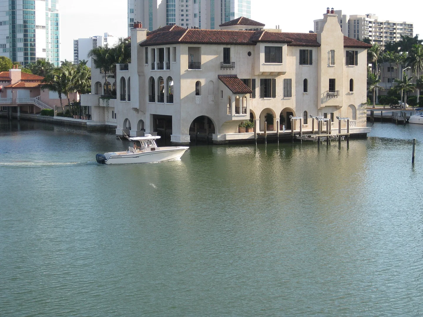 Bayside www.florida-infos.com - panoramio (1)