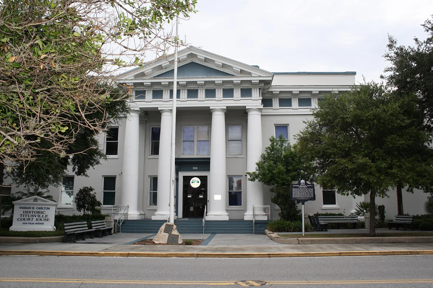 Titusville, FL, Courthouse, Brevard County, 08-07-2010 (5)